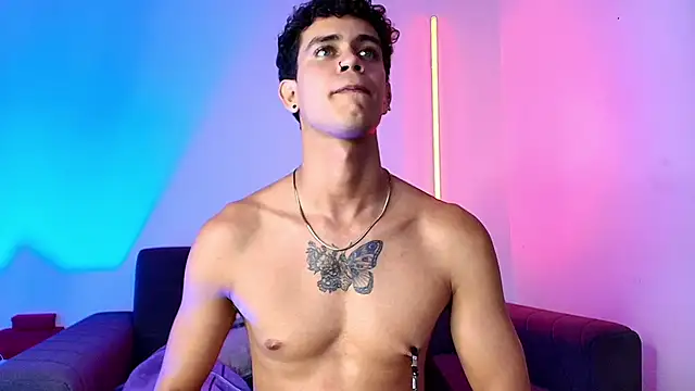 Maximiliano__Fire Live XXX-chat