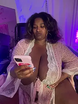 xoxoSELENAxoxo's Webcam Show