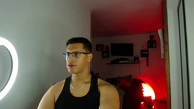 _John_Boy_ Adlı Modelin Web Kamerası Şovu