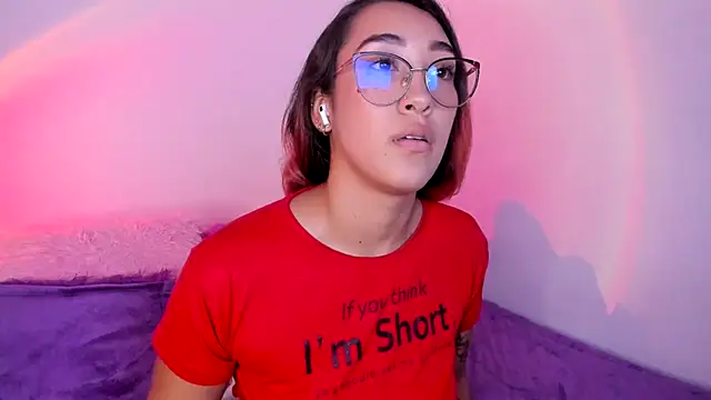 Chat XXX en directo de HeidyRousse