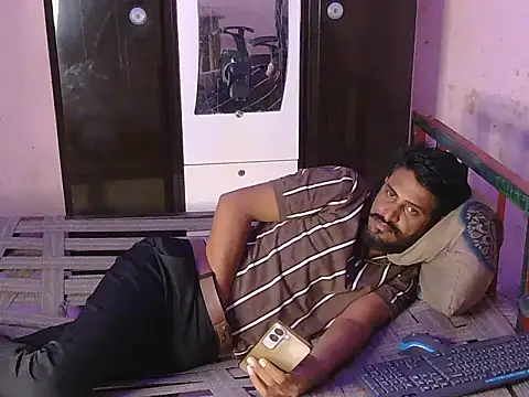 HotXKrish Live XXX Chat