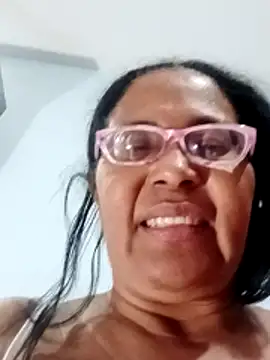 Chat +18 de sexymomsn ao vivo