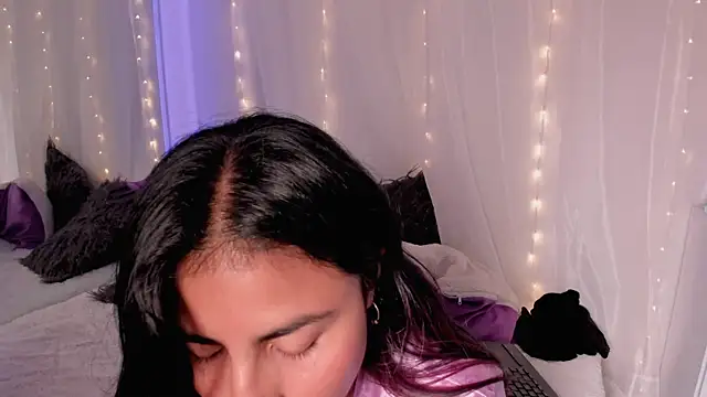 Olivia_Morrys Chat XXX in diretta