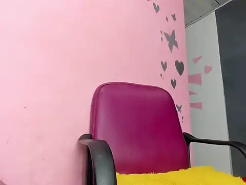 Luna_white1's Live XXX Chat