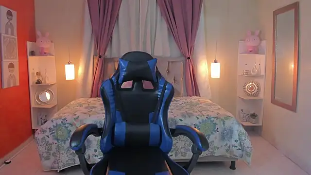 IsabellaHot01 Live XXX-Chat