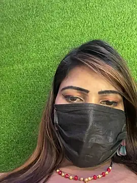 CUTI-NAINA: вебкам-шоу