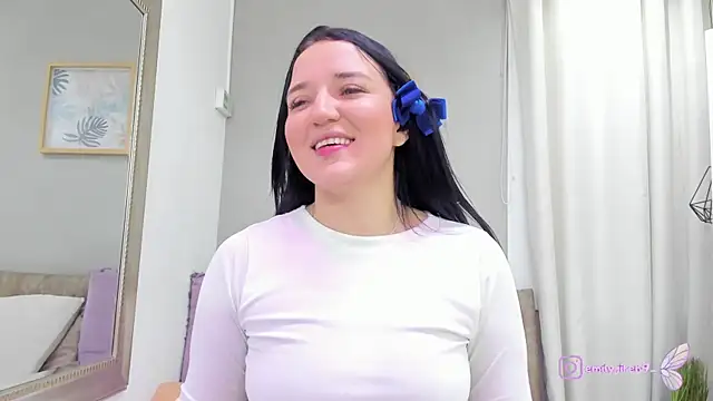 _EmilyJireh_ – Live XXX-chat