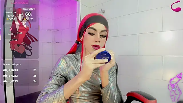 Pokazy przed kamerką – Gema_Jones_