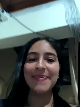 دردشة SophiaCastro09_ الجنسية المباشرة