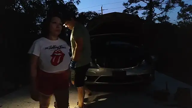 Vickiebee live XXX chat