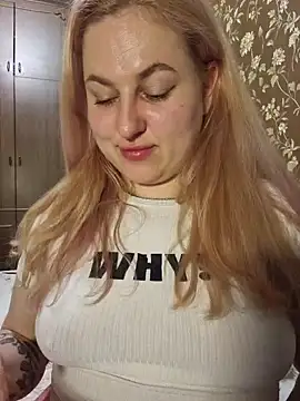 LianaJu – Naživo XXX chat