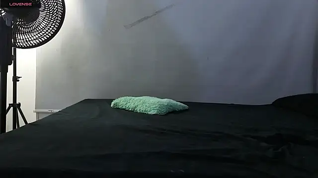 Chat XXX en directo de alissonandamy