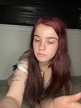 Pokazy przed kamerką – joeystaciee