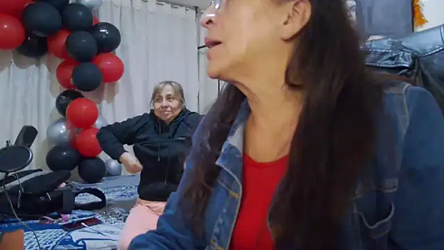 Chat +18 de nicoltatiana_ ao vivo