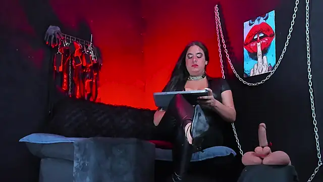 KatrinaStone's Live XXX Chat