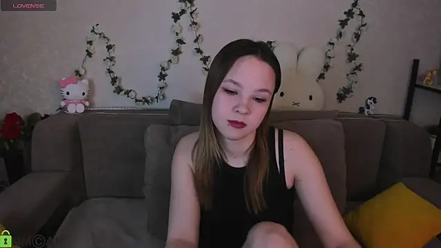 Lori_Bllossom's Live XXX Chat