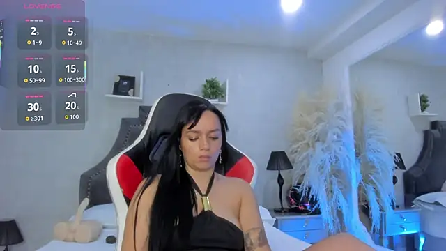 Chat XXX Live EmiliaRose_