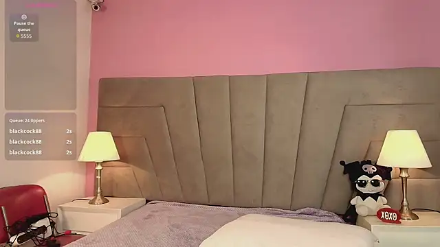 Živý XXX chat Emilyroth