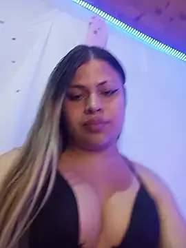 โชว์เว็บแคมของ Kataleyaa_Volkova