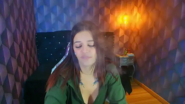 دردشة LiaHarryis الجنسية المباشرة