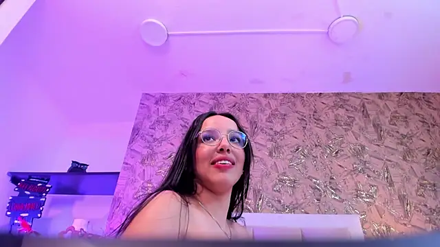 دردشة ValkyriaSteel الجنسية المباشرة