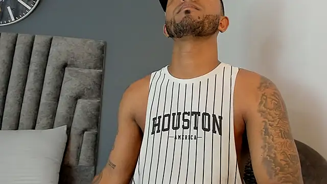 Robin_Rief Pertunjukan Webcam