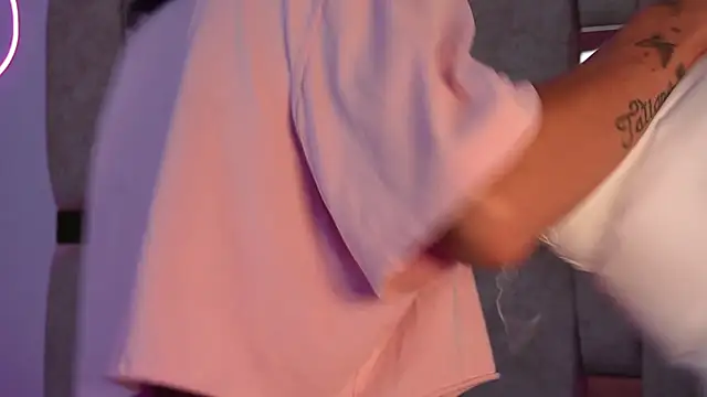 Fernanda_thail_ Adlı Modelin Canlı XXX Sohbeti