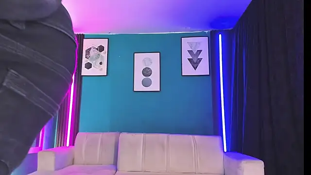 _HotWildwolves Live XXX Chat