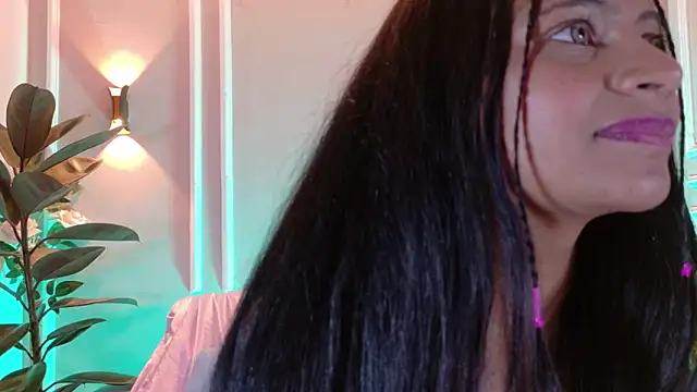 SuzyFox_'s Live XXX Chat