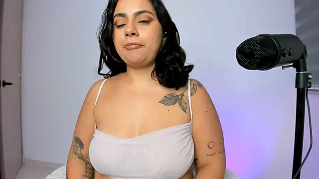 susy_angel লাইভ XXX চ্যাট