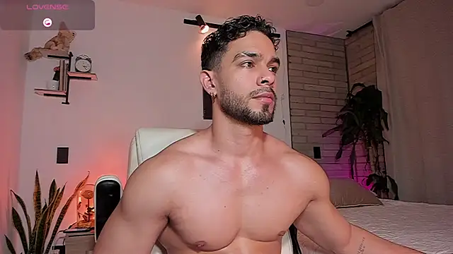 Show modela Josseph1_ na web-kameri