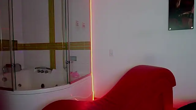 Petitte_Mussa Chat XXX in diretta