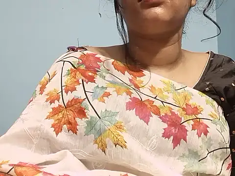 Emma_4433 live XXX chat