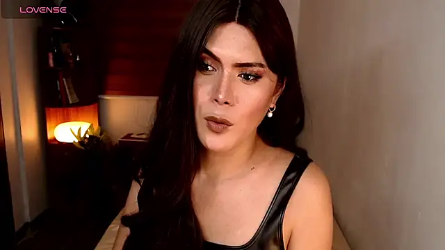 OHVEEYMExo1 Pertunjukan Webcam