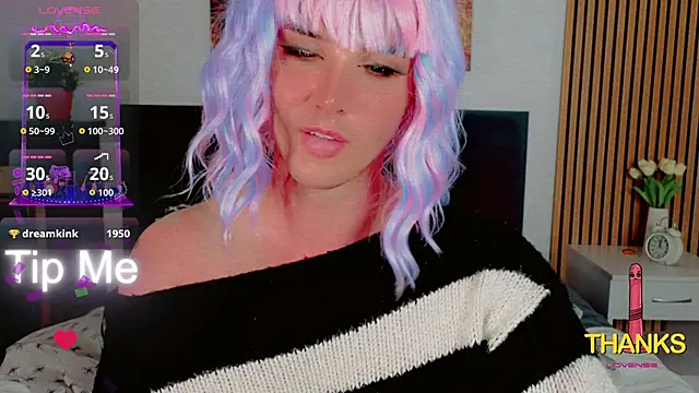 HelenSpellmanのライブXXXチャット