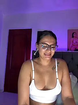 ema_zoe 라이브 XXX 채팅