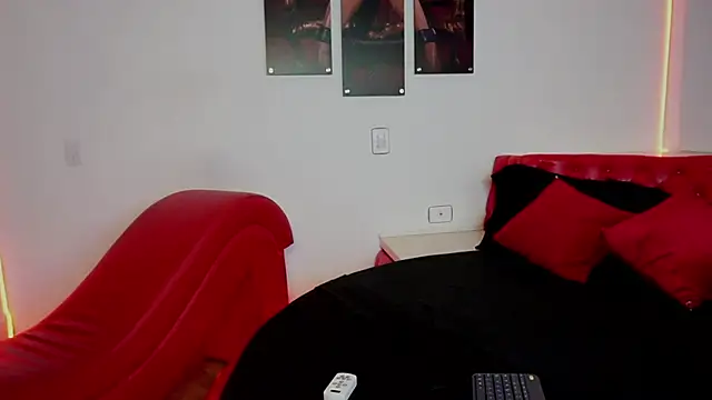 Petitte_Mussa Chat XXX live