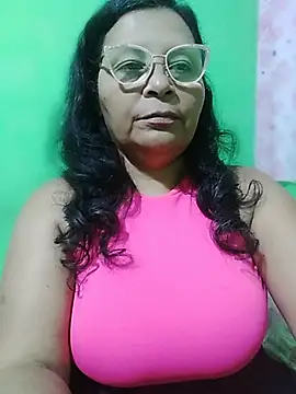 Amarantha25 Show in webcam