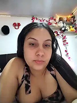 esmeralda_jadees 라이브 XXX 채팅