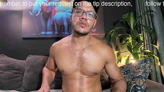 Show de webcam de highlatin_guysoficial