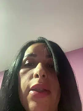 Chat +18 de leila_moretti ao vivo