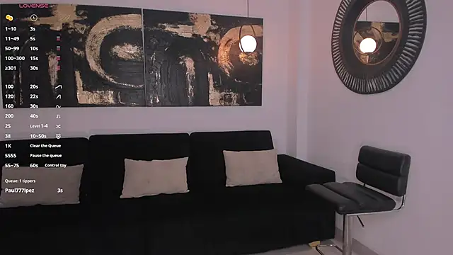 LizzHamilton__ Adlı Modelin Canlı XXX Sohbeti