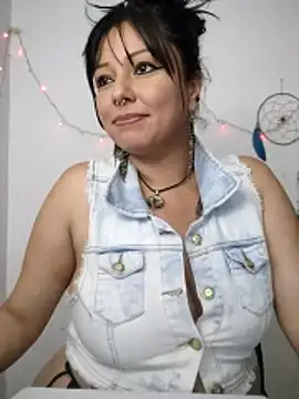 kristal_ktl 라이브 XXX 채팅