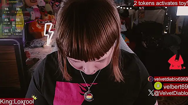 Chat XXX en directo de VelvetDiablo