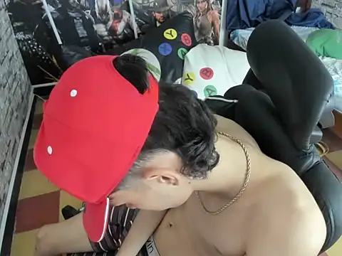 wex_077: διαδικτυακό σόου στην κάμερα