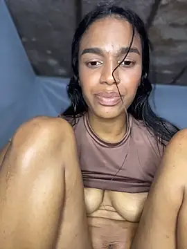 FlorSalvaje_ Chat XXX live