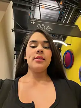 عرض كام BellaLeclair