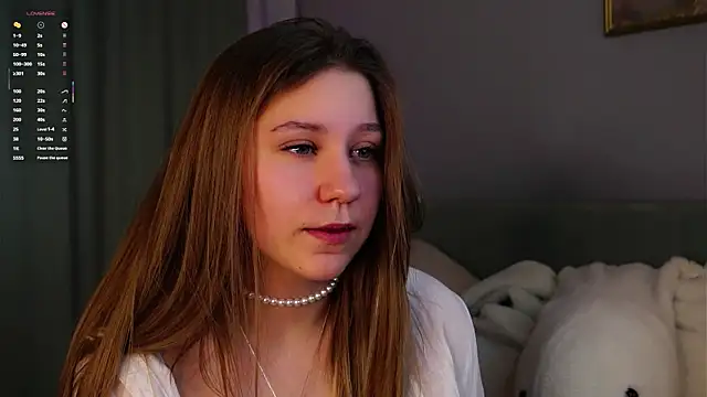 ShantellAngulo élő XXX-chatje