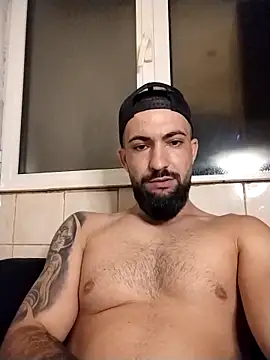 Tommy_Porn_ Adlı Modelin Canlı XXX Sohbeti