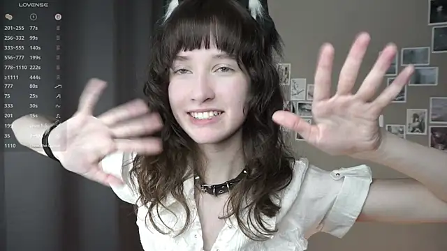 แชท XXX สดของ DellaLeck